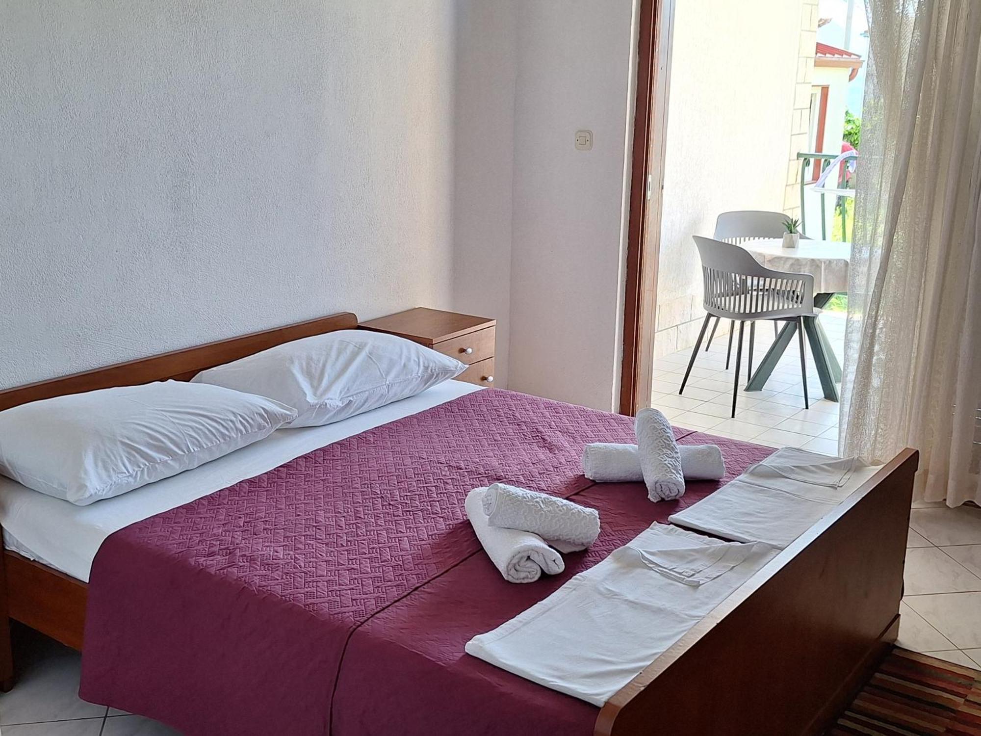 Ante Apartamento